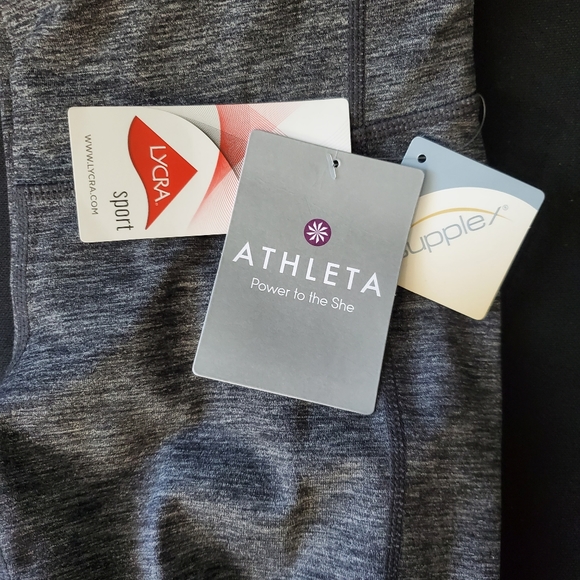 Athleta Revelation Capri - Picture 5 of 6